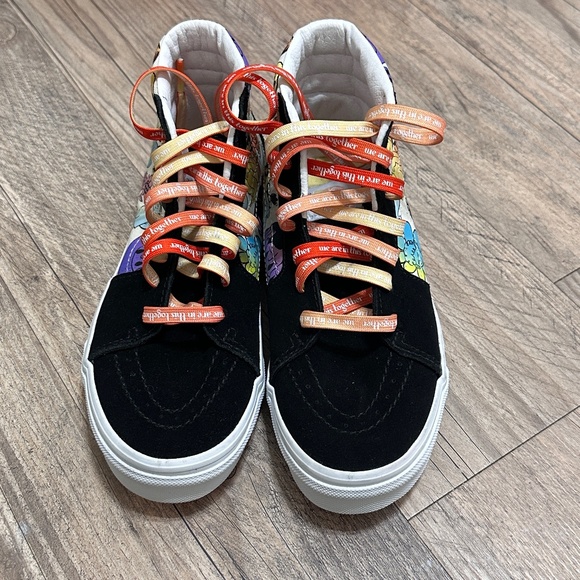 🤍Vans X Cultivate Care Sk8 Hi Kid’s 3 - Picture 2 of 5